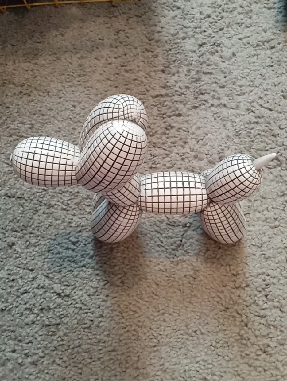 Black & White Balloon Dog